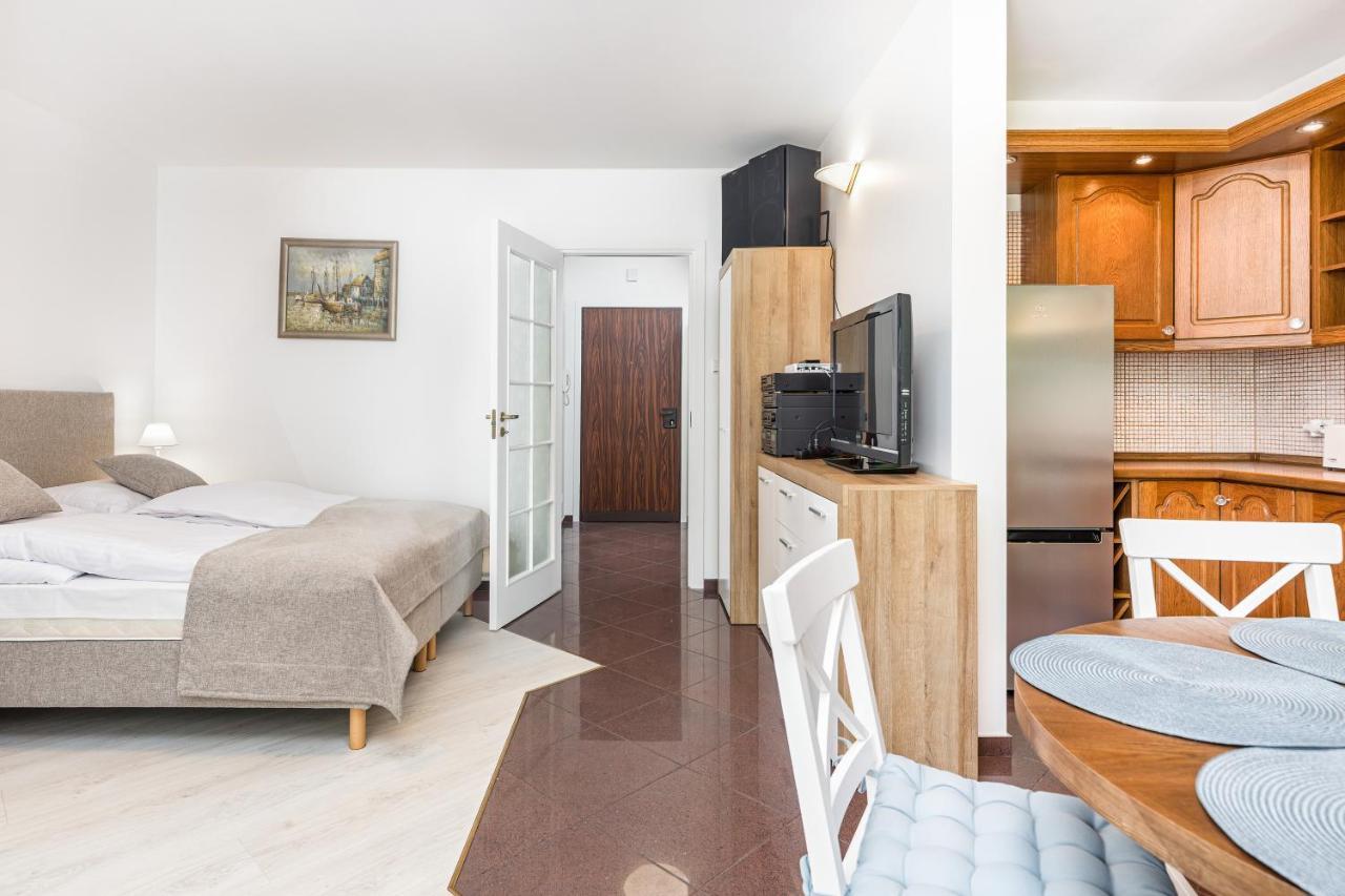 Jantar Apartamenty -Port Kolobrzeg- Westerplatte Z Garazem Buitenkant foto